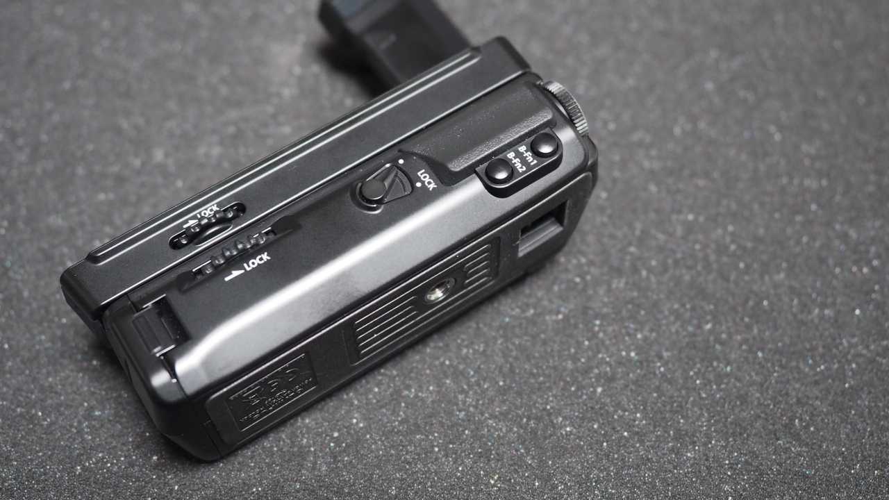 カメラ その他 OM-D E-M5 用縦グリ&拡張バッテリ：HLD-8/8G/6P のレビュー – PLAYGO.jp